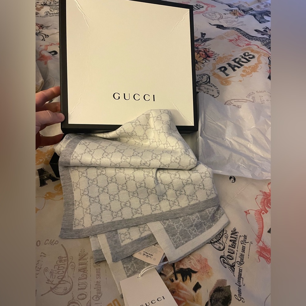 Gucci BRAND NEW BABY BLANKET